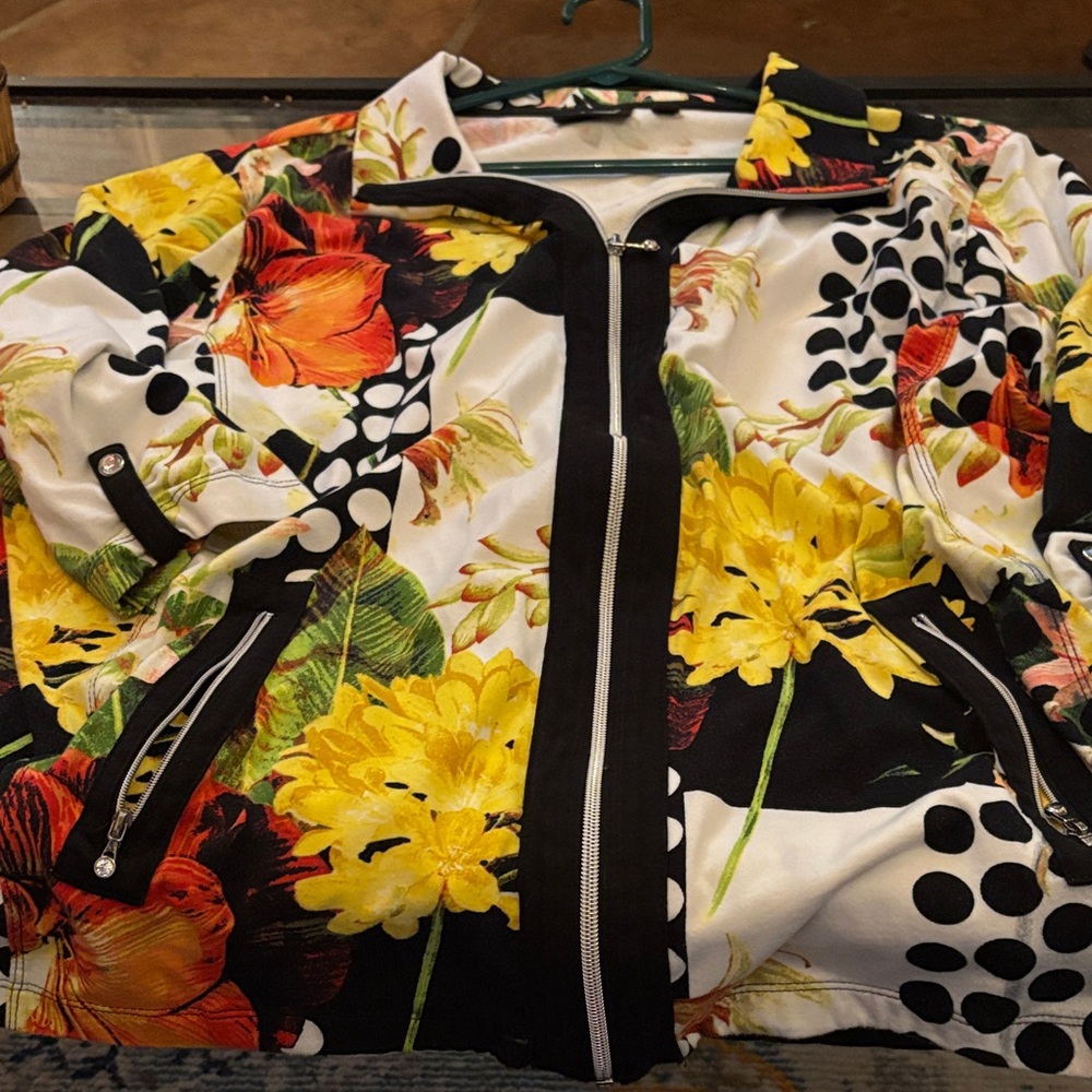 Onque Casuals Multicolor Floral Jacket